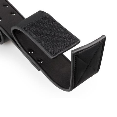 Bondage Bar – Eleganckie Wiązania BDSM