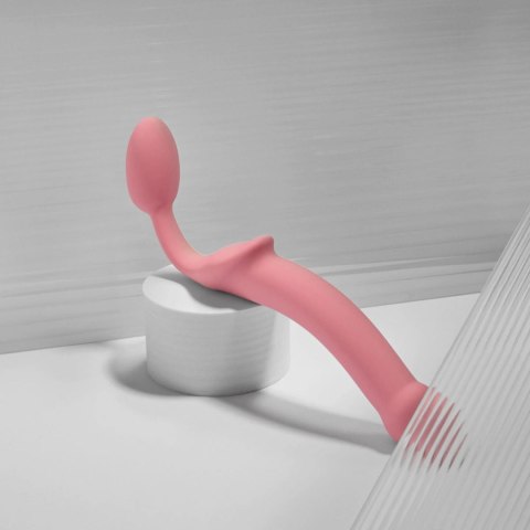 Półrealistyczny Giętki Strap-On – Różowy (Rozmiar M)