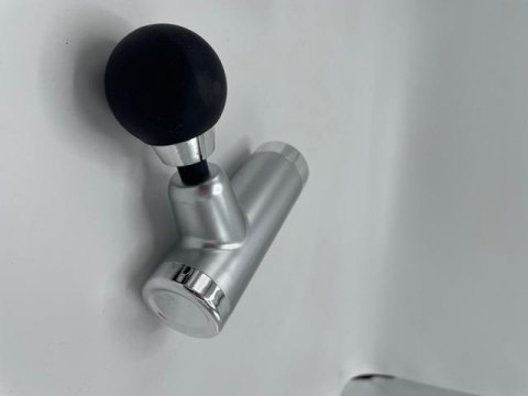 Srebrny Miniaturowy Masażer Wibracyjny