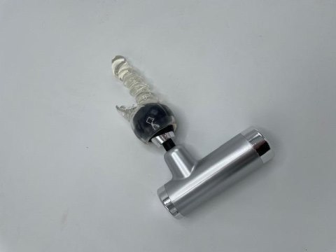 Srebrny Miniaturowy Masażer Wibracyjny
