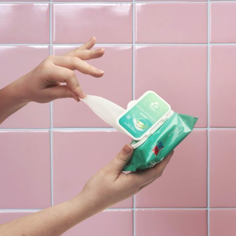 EasyGlide - Chusteczki odświeżające po intymnych chwilach, 25 szt.