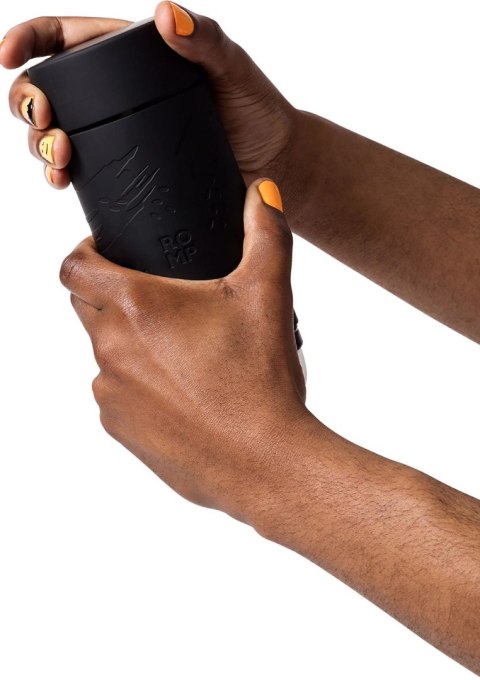 Dash Black: Masturbator z Intensywnym Efektem Ssania