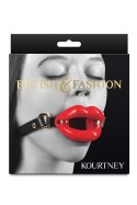 Kourtney Red: Elegancja w Stylu Fetish