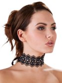 Zmysłowy Haftowany Choker z Dżetami